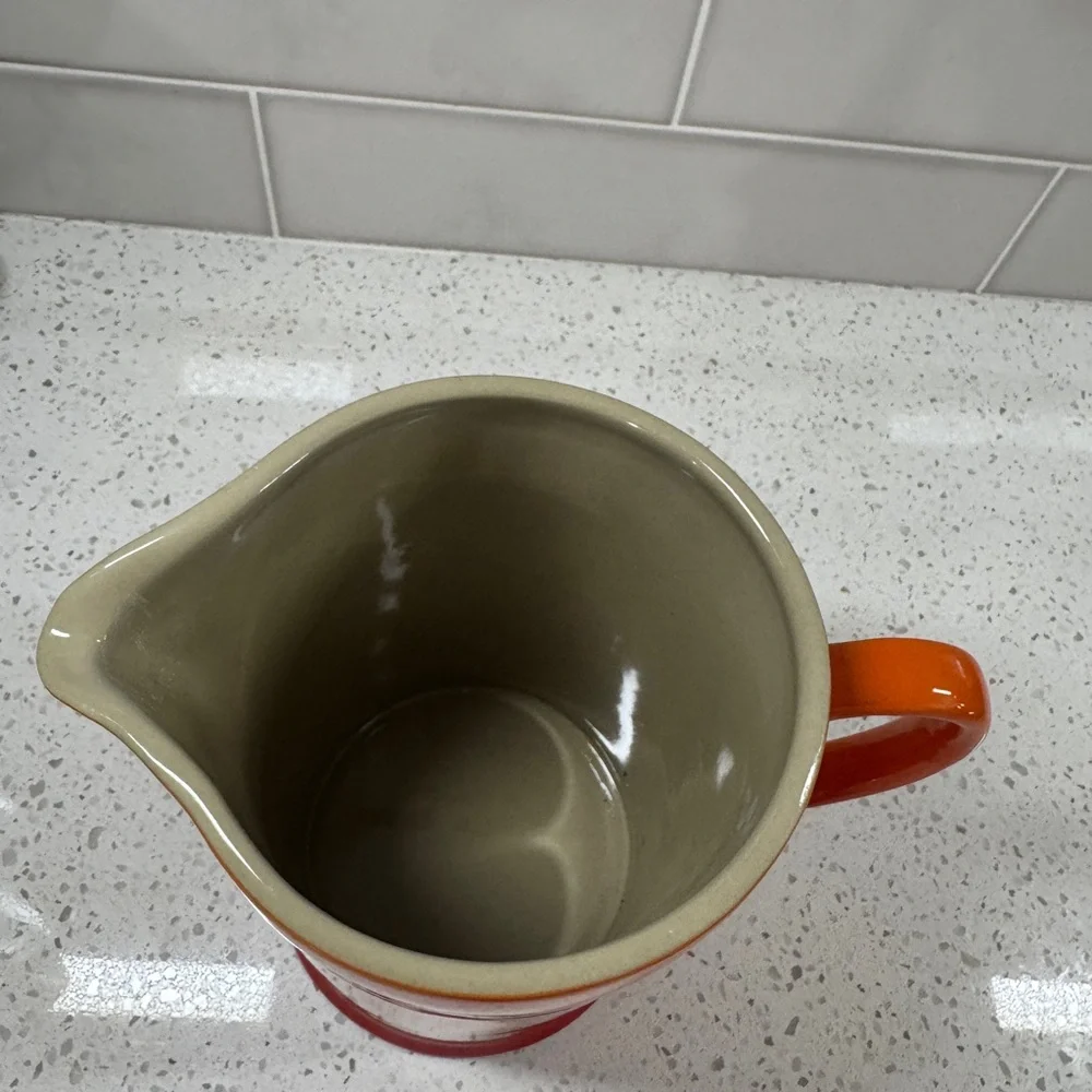 Le Creuset Flame French Press - Picture 2 of 5
